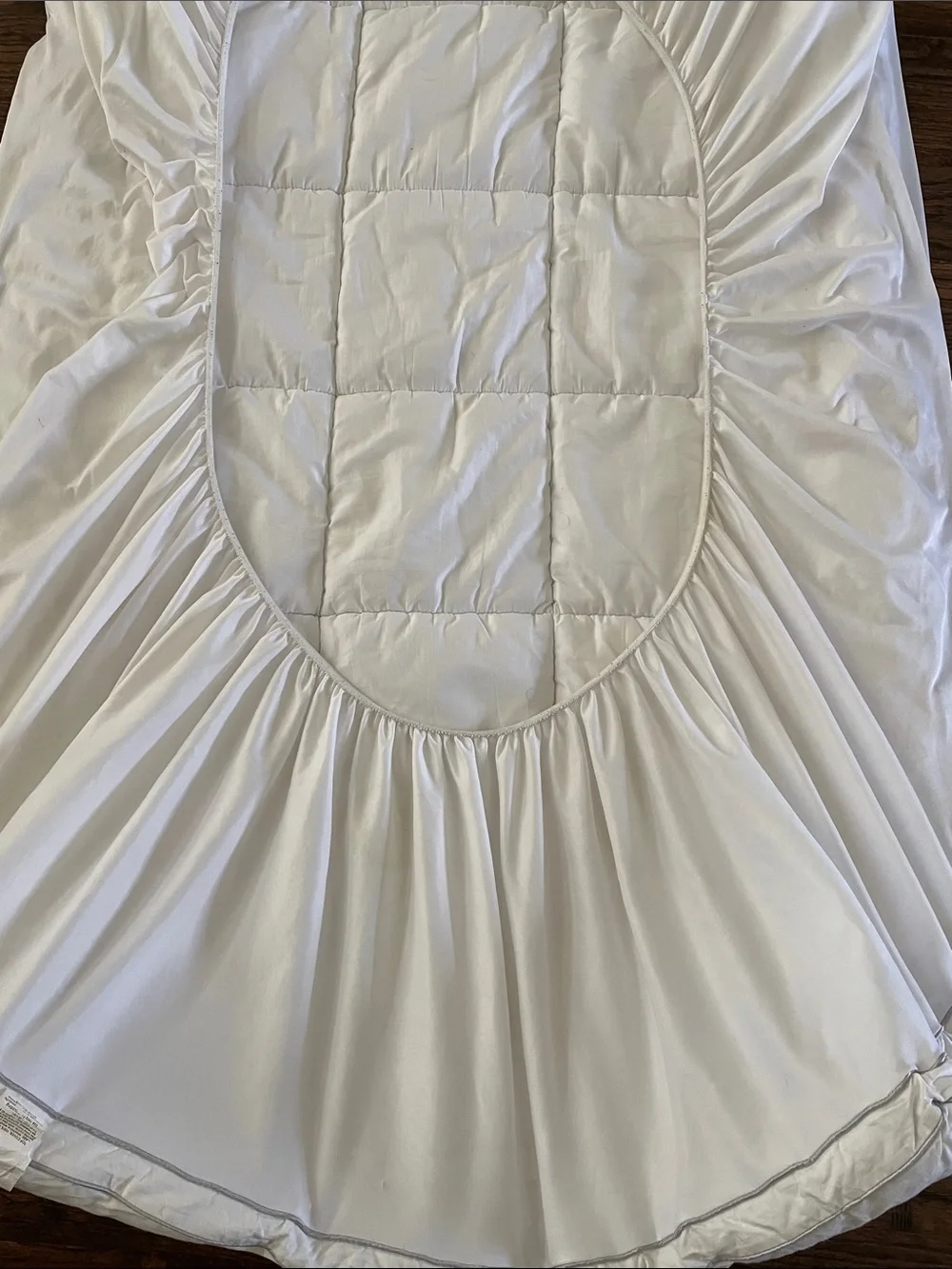 White twin Mattress Protector Cover - Soft Breathable Layer